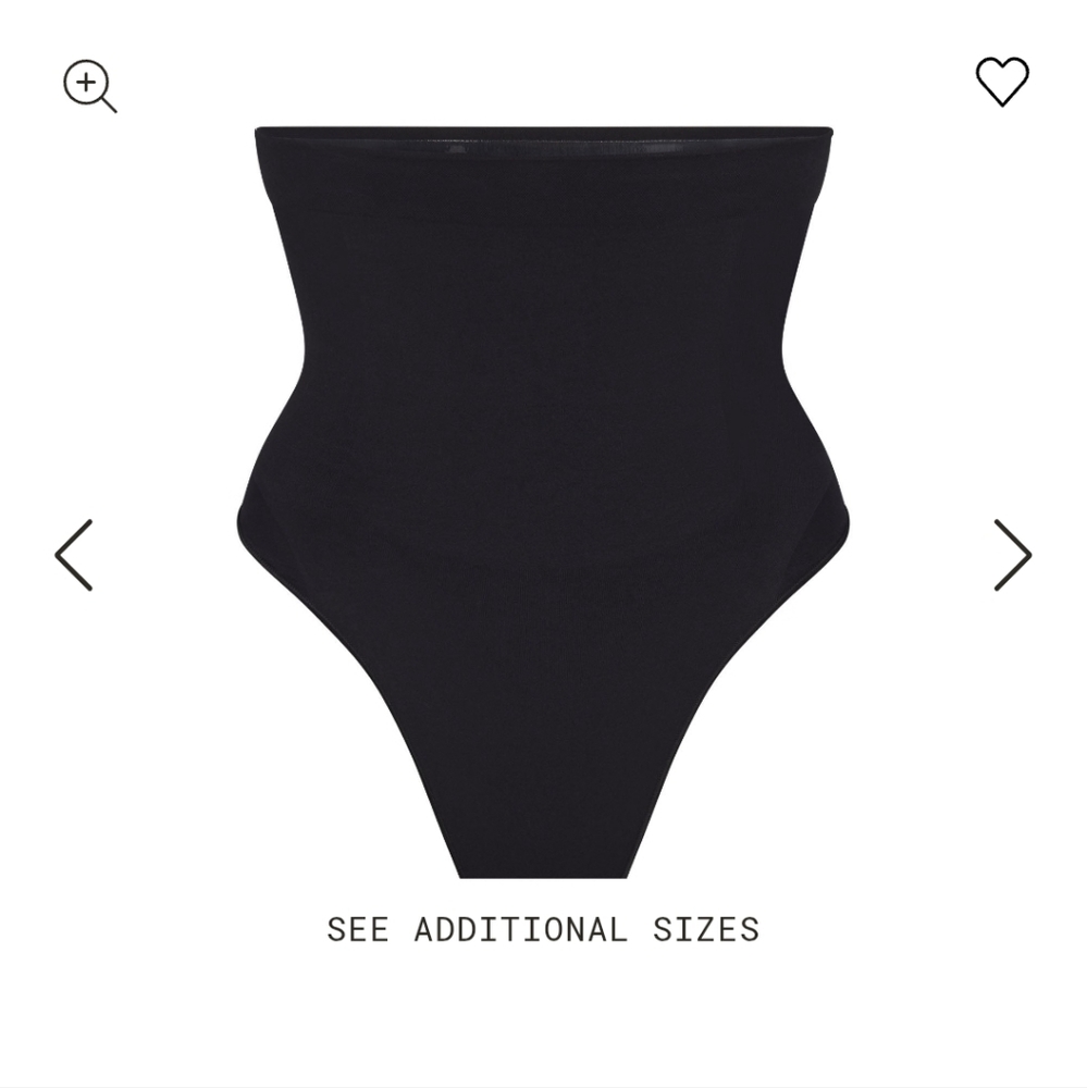 New (without tags) Skims Shapewear Thong - Small